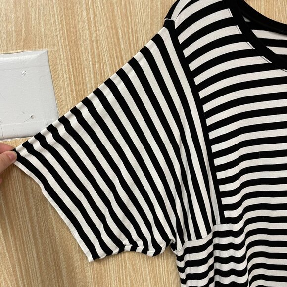 Chico's white stripe top size XL - Picture 3 of 5